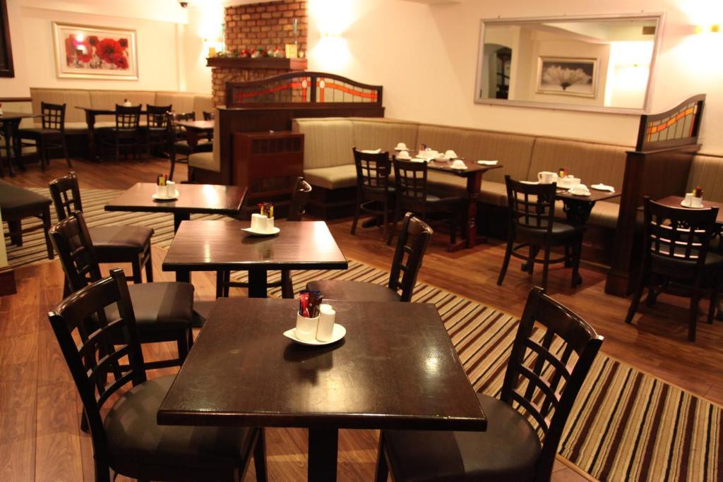 Dalton Inn Hotel Claremorris Luaran gambar
